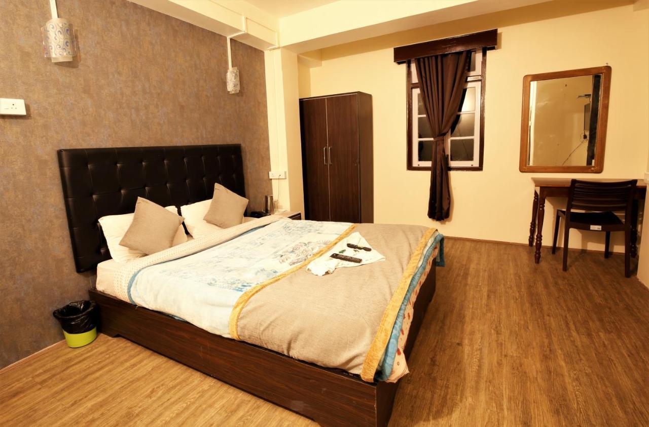 The Griffon'S Nest Hotel Gangtok Exterior photo